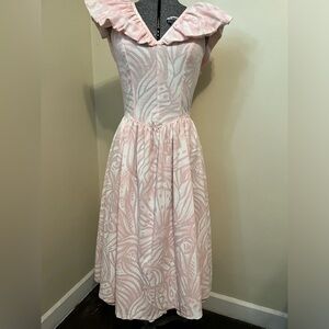 Frederick's of Hollywood Pink and White swing Midi Dress size 9